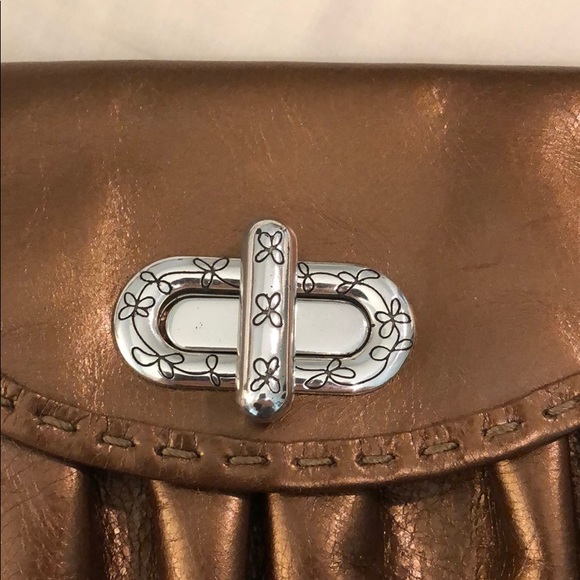 Brighton wristlet clutch in copper/gold - Picture 2 of 6